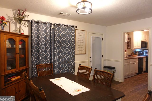 414 Harpy Eagle Drive, Winder, GA 30680