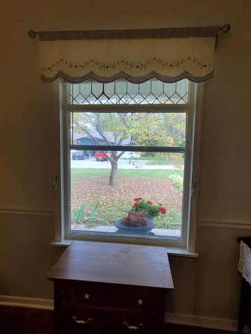 901 Augusta Street Street, Houston, MO 65483