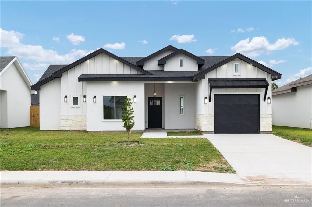 17857 Redwood Street, Combes, TX 78552