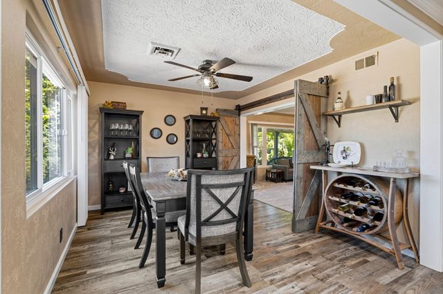 231 S Austin Rd, Manteca, CA 95336