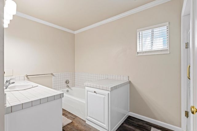 231 S Austin Rd, Manteca, CA 95336