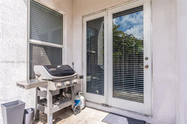 503 SW 16th St, Fort Lauderdale, FL 33315