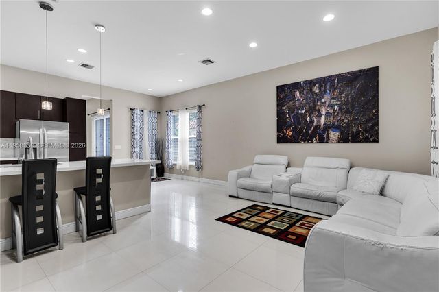 503 SW 16th St, Fort Lauderdale, FL 33315