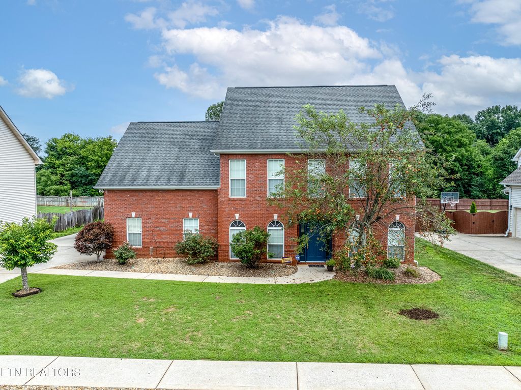 12641 Clear Ridge Rd, Knoxville, TN 37922