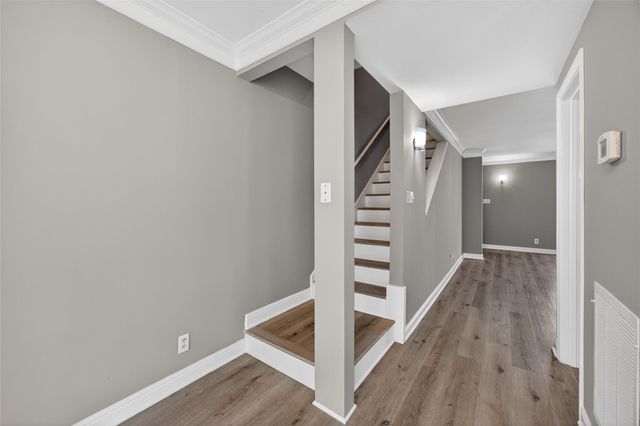 2109 Lander Lane 79, Houston, TX 77057