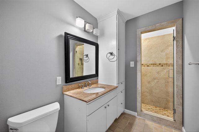 2109 Lander Lane 79, Houston, TX 77057