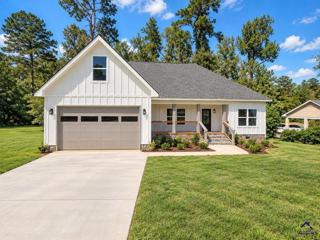 2927 Thornwood Drive, Macon, GA 31210