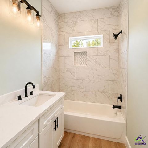 2927 Thornwood Drive, Macon, GA 31210
