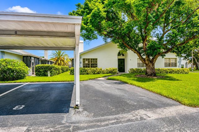 2749 COUNTRYSIDE BOULEVARD 8, Clearwater, FL 33761