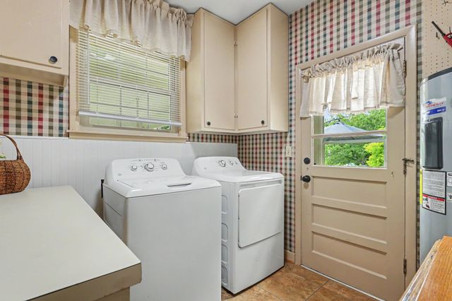 4334 Louise Rd, Cumberland Furnace, TN 37051