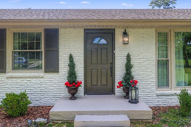 4334 Louise Rd, Cumberland Furnace, TN 37051