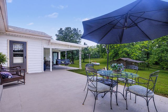 4334 Louise Rd, Cumberland Furnace, TN 37051