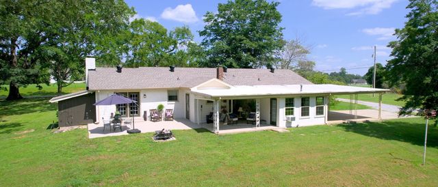 4334 Louise Rd, Cumberland Furnace, TN 37051