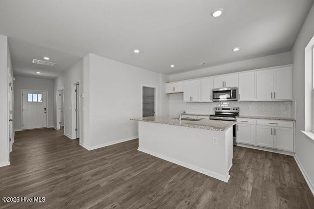 1116 Aviator Lane, Ayden, NC 28513