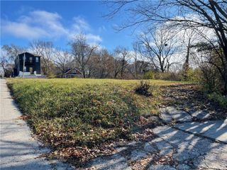 2306 Michigan Avenue, Kansas City, MO 64127