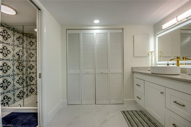 2532 Estero BLVD 208, Fort Myers Beach, FL 33931