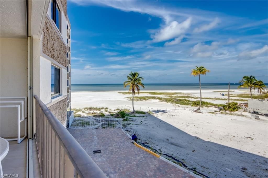 2532 Estero BLVD 208, Fort Myers Beach, FL 33931