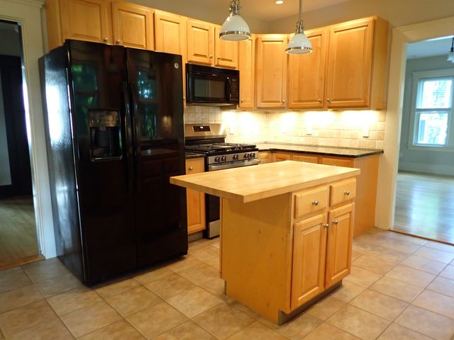 172 Weston Street 2, Waltham, MA 02453