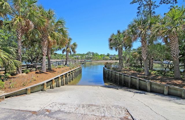 2340 Kings Gate Lane Unit 4, Mount Pleasant, SC 29466