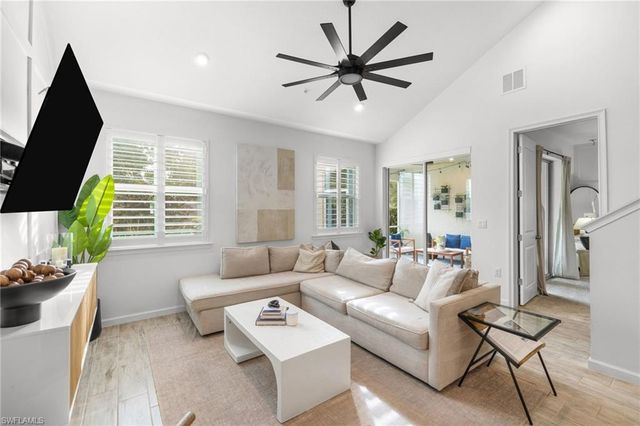 4714 Arboretum CIR # 102, Naples, FL 34112