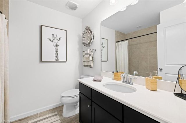 4714 Arboretum CIR # 102, Naples, FL 34112