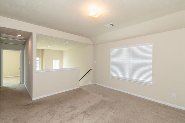 9522 Yellow Rose Drive, Texas City, TX 77591