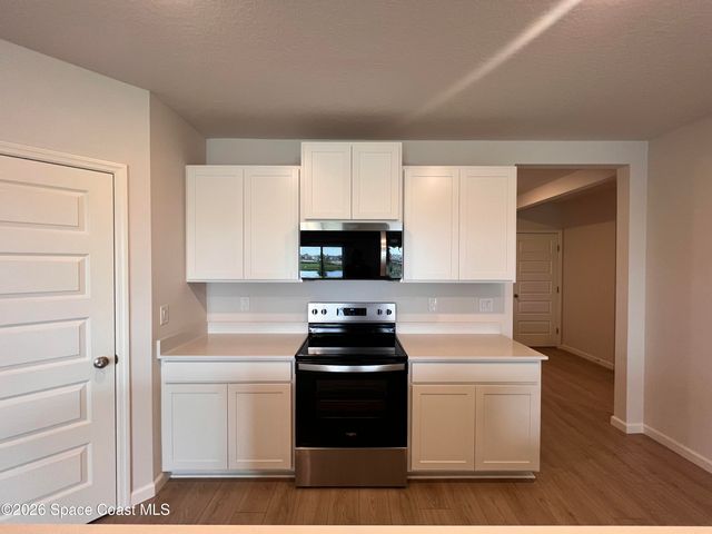 1394 Garabaldi Circle SE, Palm Bay, FL 32909