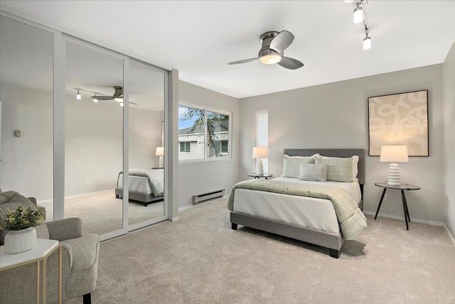 913 Apricot Avenue B, Campbell, CA 95008