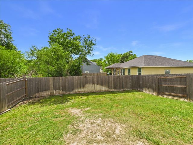 1425 Promise Court, Bryan, TX 77803