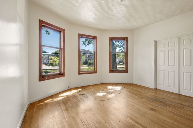 197 Blue Hills Pkwy, Milton, MA 02186
