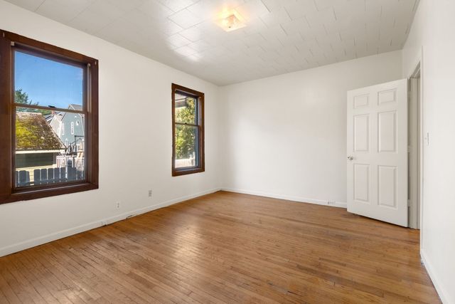 197 Blue Hills Pkwy, Milton, MA 02186