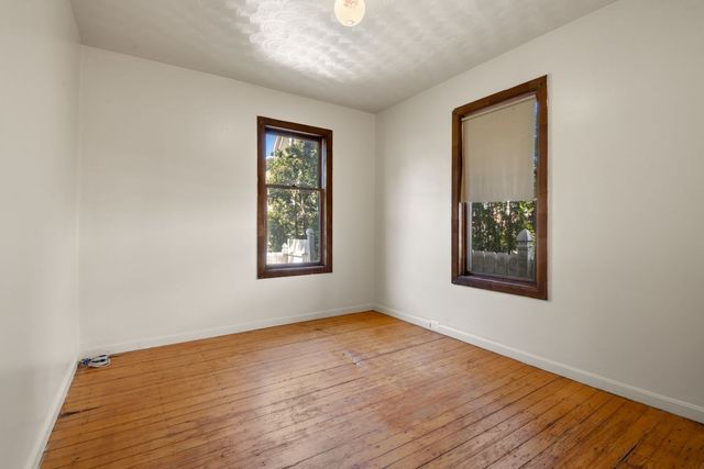 197 Blue Hills Pkwy, Milton, MA 02186