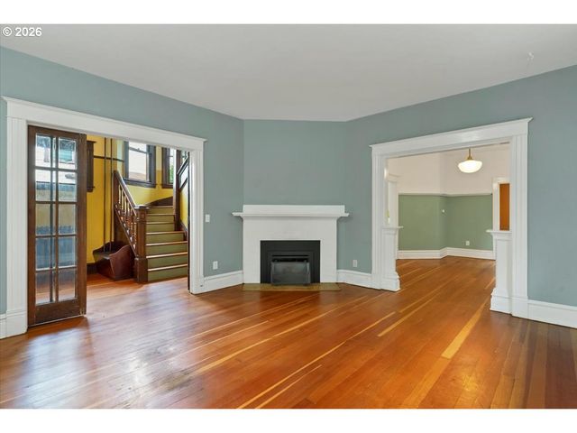 71 Ne SAN RAFAEL St, Portland, OR 97035