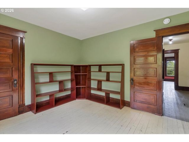 71 Ne SAN RAFAEL St, Portland, OR 97035