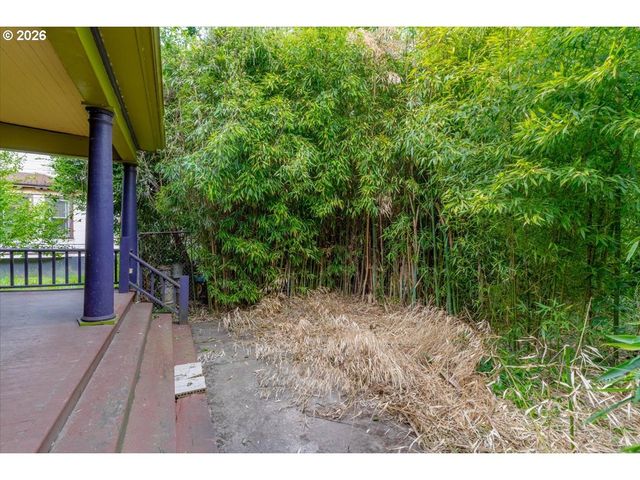 71 Ne SAN RAFAEL St, Portland, OR 97035