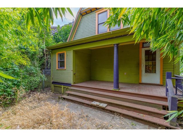 71 Ne SAN RAFAEL St, Portland, OR 97035