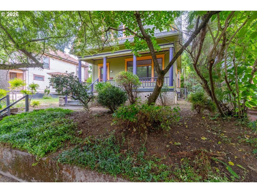 71 Ne SAN RAFAEL St, Portland, OR 97035