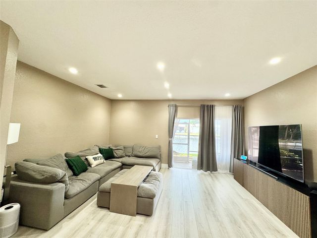 5707 Tuscany Ter 0, Tamarac, FL 33321