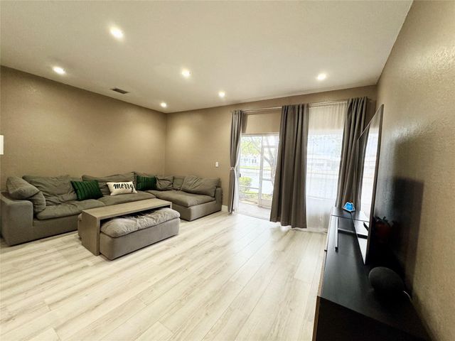 5707 Tuscany Ter 0, Tamarac, FL 33321