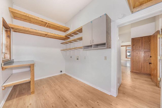 232 10TH Avenue, Council Bluffs, IA 51503