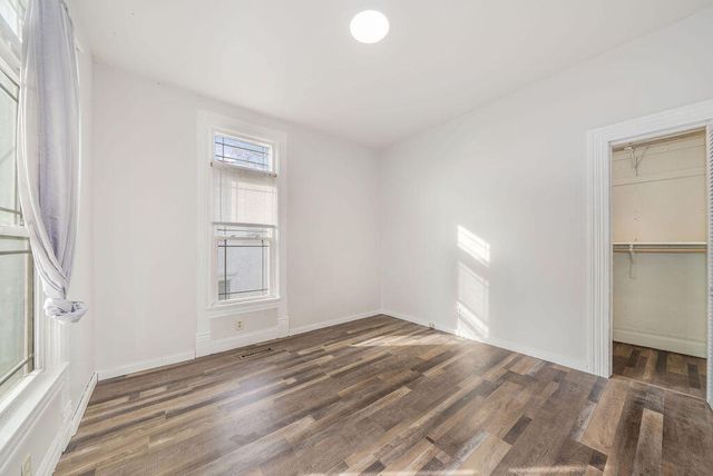 232 10TH Avenue, Council Bluffs, IA 51503