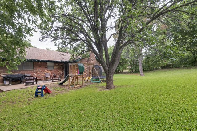 1318 Halifax Street, Grand Prairie, TX 75050