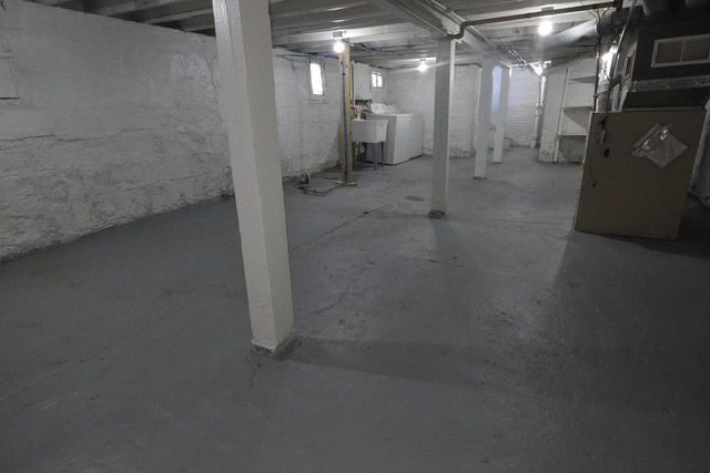 4813 N 36th STREET, Milwaukee, WI 53209