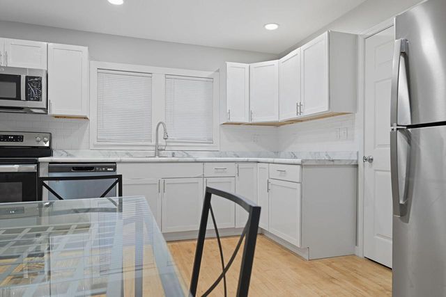 4813 N 36th STREET, Milwaukee, WI 53209