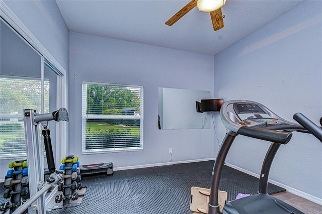 5201 LAUREL POINTE DRIVE, Valrico, FL 33594