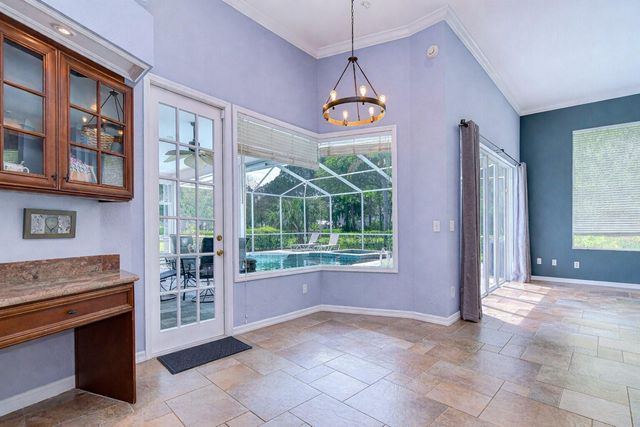 5201 LAUREL POINTE DRIVE, Valrico, FL 33594