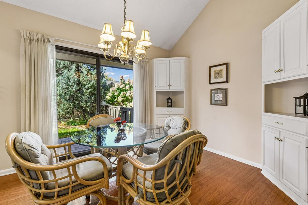17835 Tioga Trail, Minnetonka, MN 55391 — photo 4