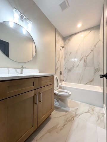 4934 S Champlain Avenue 3, Chicago, IL 60615