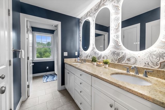 12 Trillium Way, Sudbury, MA 01776