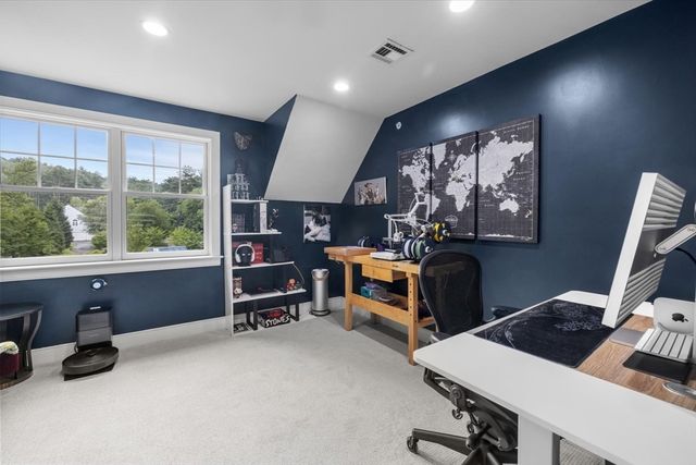 12 Trillium Way, Sudbury, MA 01776